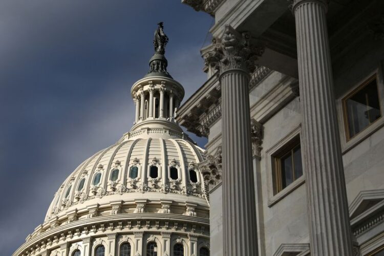 FOTO DE ARCHIVO: La cúpula del Capitolio, sede del Senado estadounidense, en Washington, Estados Unidos, el 17 de abril de 2023. REUTERS/Amanda Andrade-Rhoades